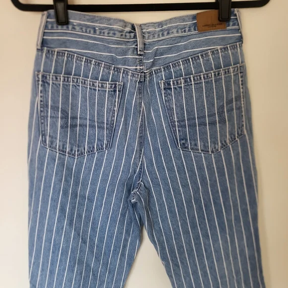 American Eagle Mom Jeans Pin Stripe Conductor 100% Denim High Rise 6 Women - Picture 5 of 10